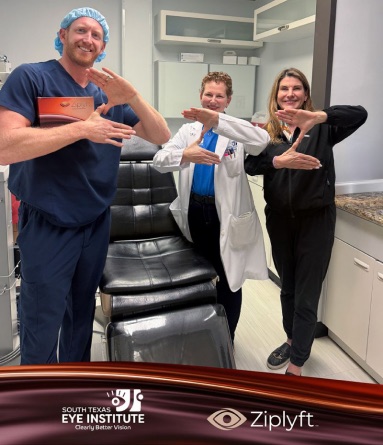 Dr. Martén and team at South Texas Eye Institute